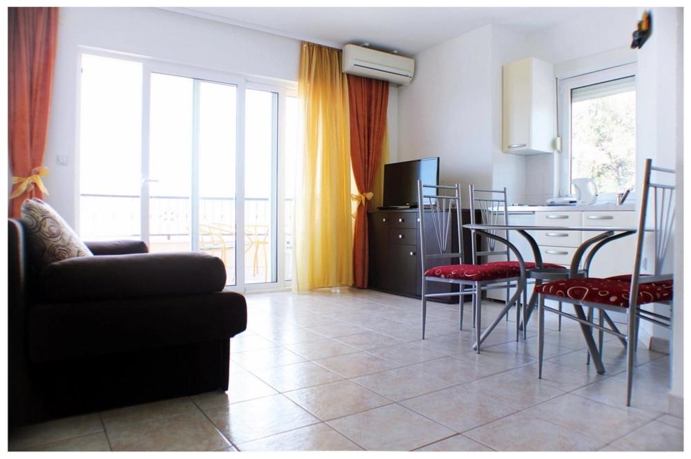 Apartments By The Sea Razanj, Rogoznica - 11347 Eksteriør bilde